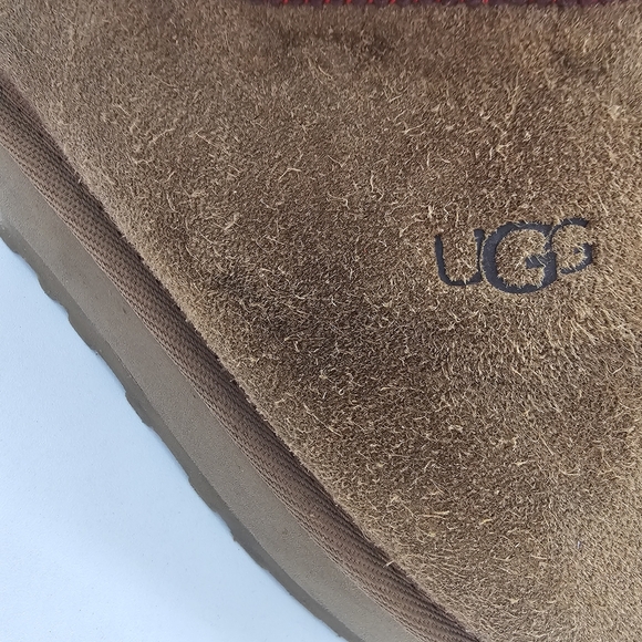 UGG Tazz Platform Slippers Sand Size 6 Women Suede Cozy Fashionable Slip-On - Picture 7 of 15